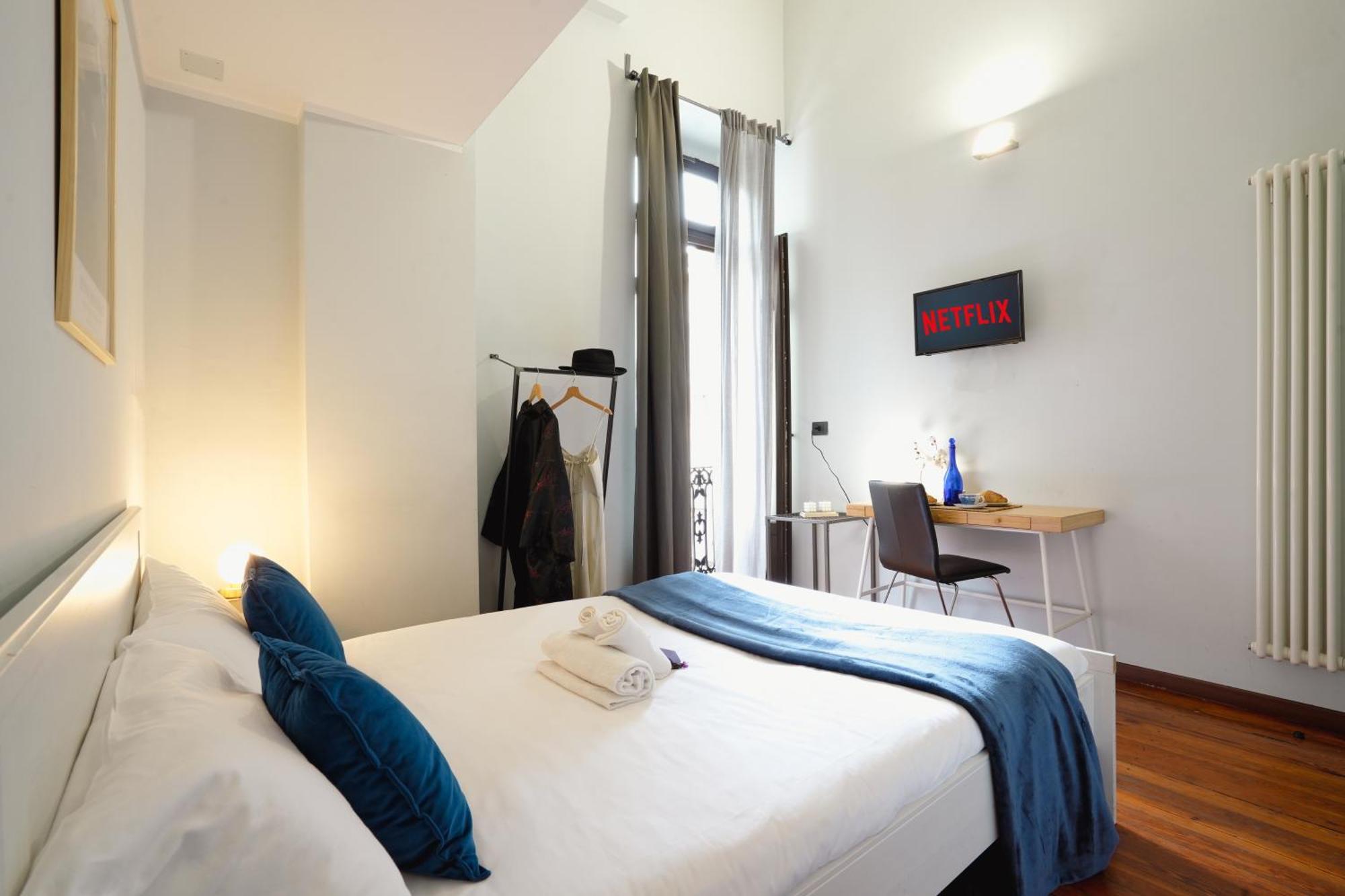 Maison Dante - Smart Stays Турин Экстерьер фото