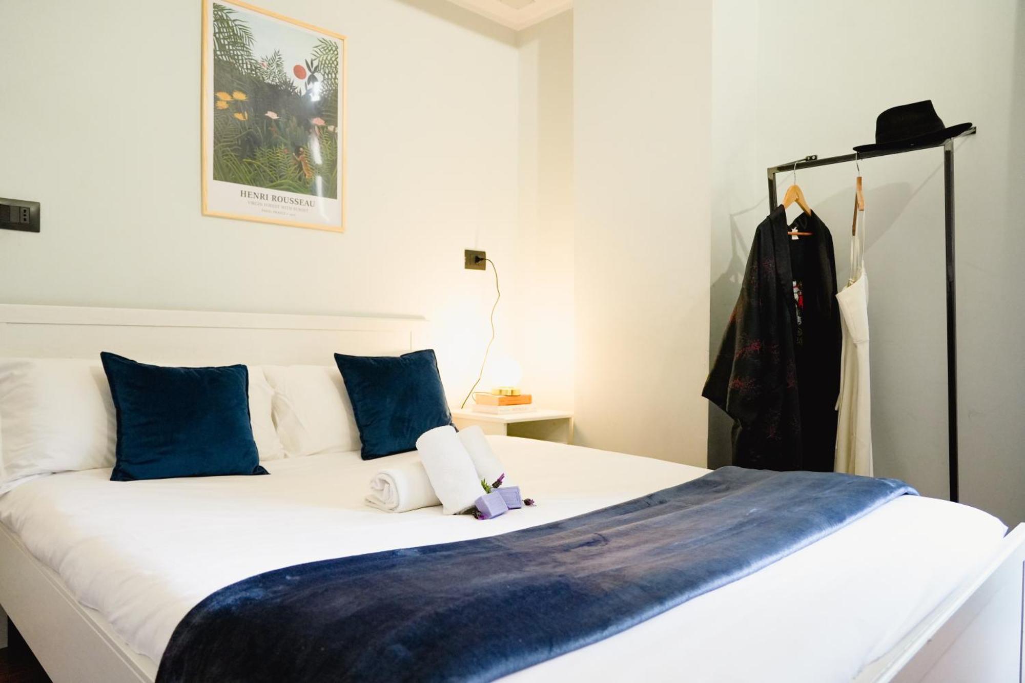 Maison Dante - Smart Stays Турин Экстерьер фото